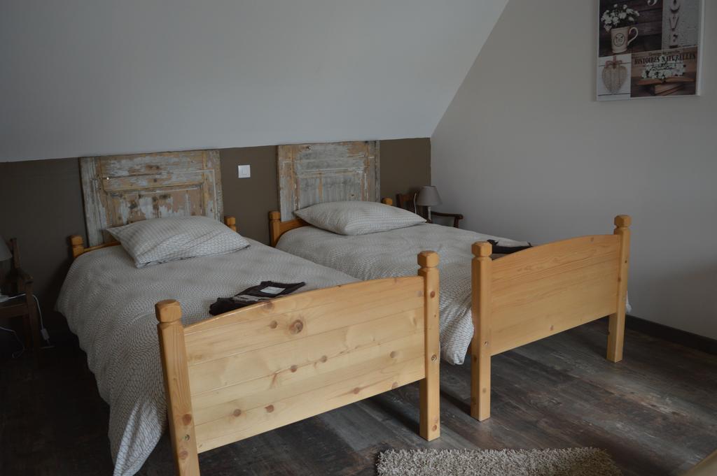Gite De La Cour Campandré-Valcongrain Eksteriør billede