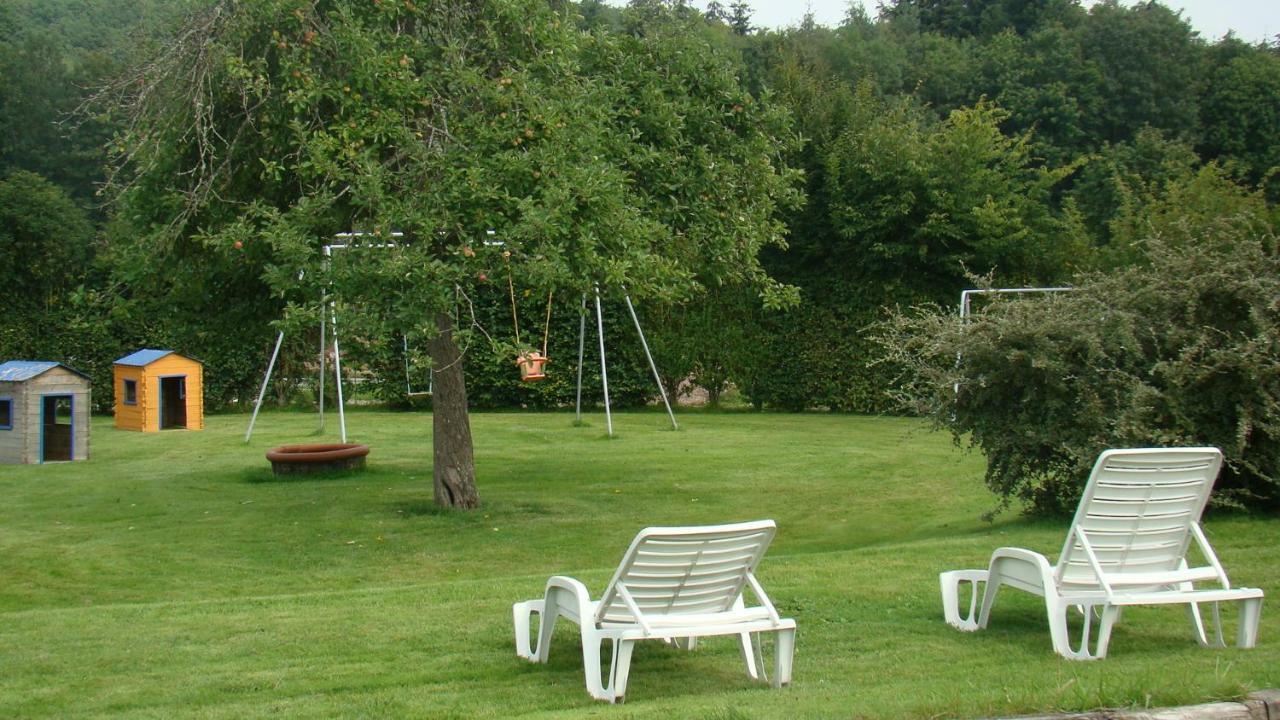 Gite De La Cour Campandré-Valcongrain Eksteriør billede